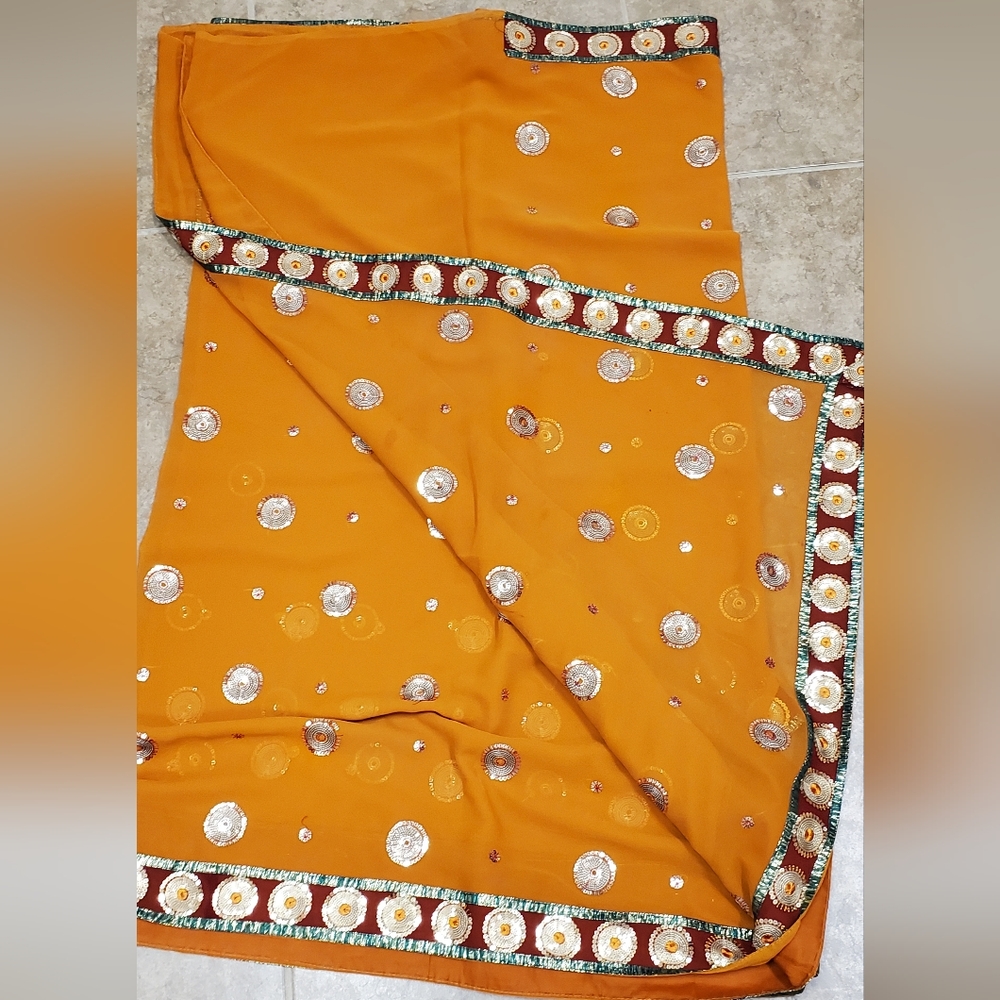 Indian pakistani saree sari anarkali lahanga choli salvarsuit
